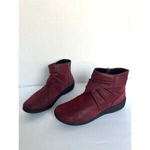 Clarks Cloudsteppers Sillian Tana Burgundy Ruched Comfort Casual Ankle Booties 7